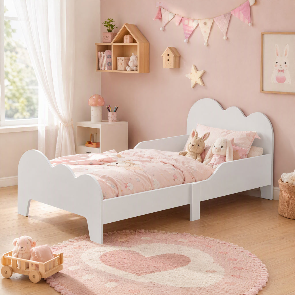 Lit enfant lit au sol enfant 70x140 cm avec barrière de sécurité, sommier à lattes inclus et décorations de nuage, blanc